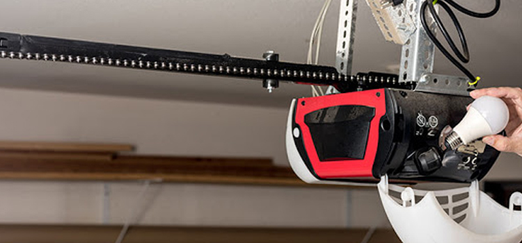 automatic garage door opener repair in The Hammocks